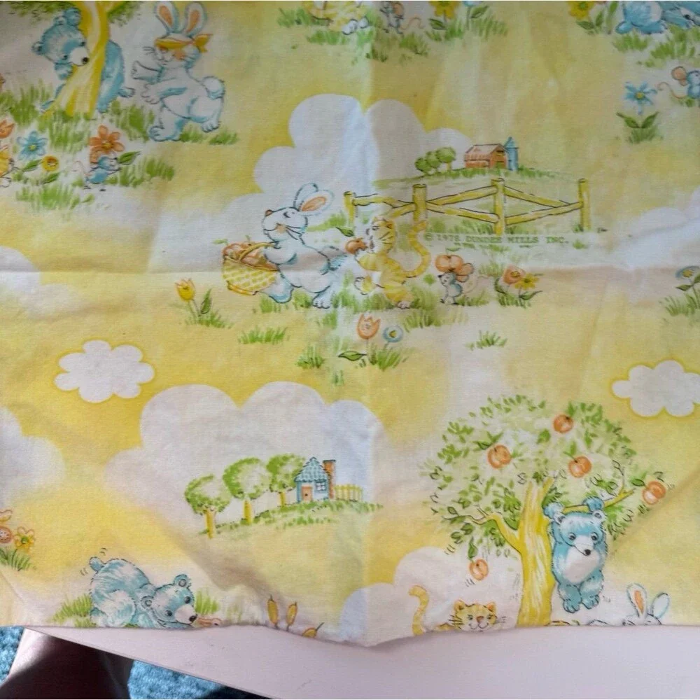 Vtg 70s Dundee Yellow Bears Rabbits Forest Fitted Crib Sheet & Pillowcase Animal